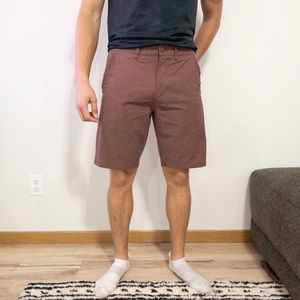 BURNSIDE Men’s Hybrid Flat-Front Shorts in Red